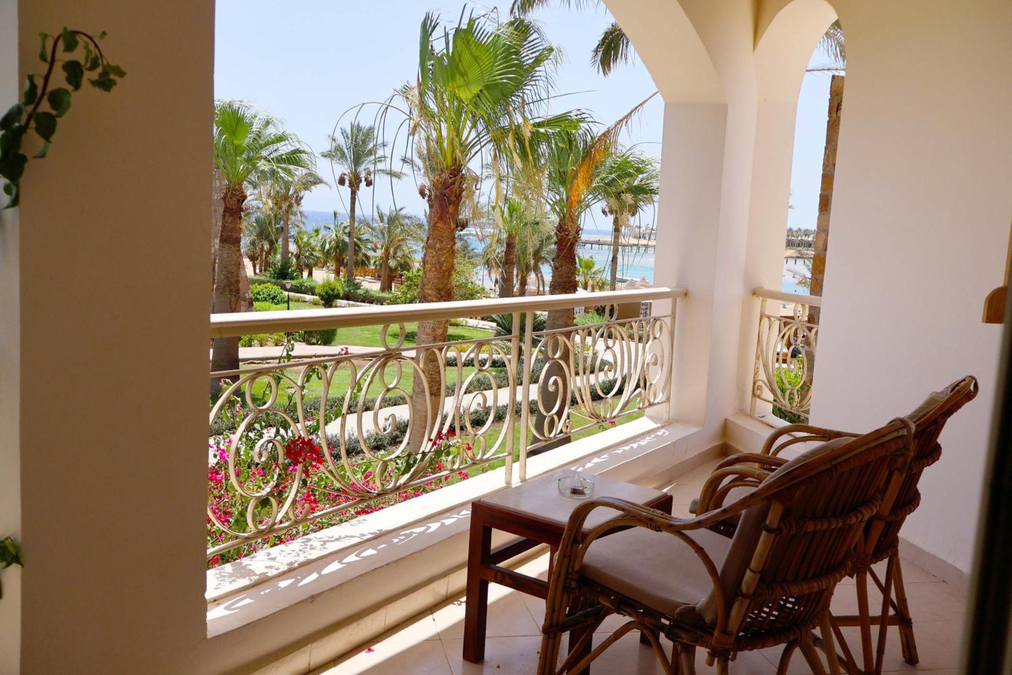 Brayka Bay Reef Resort Abu Dabab Exterior foto