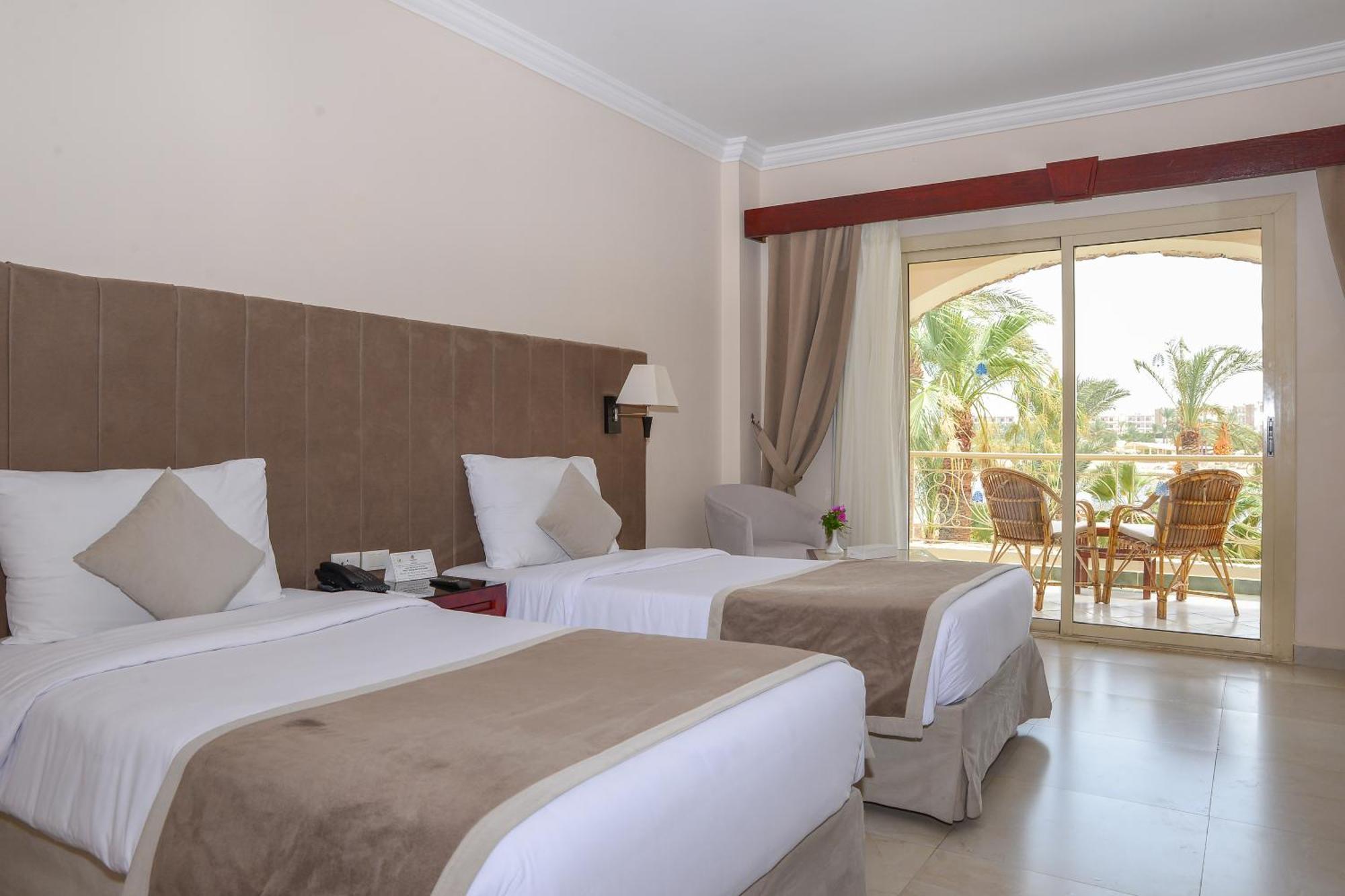 Brayka Bay Reef Resort Abu Dabab Exterior foto